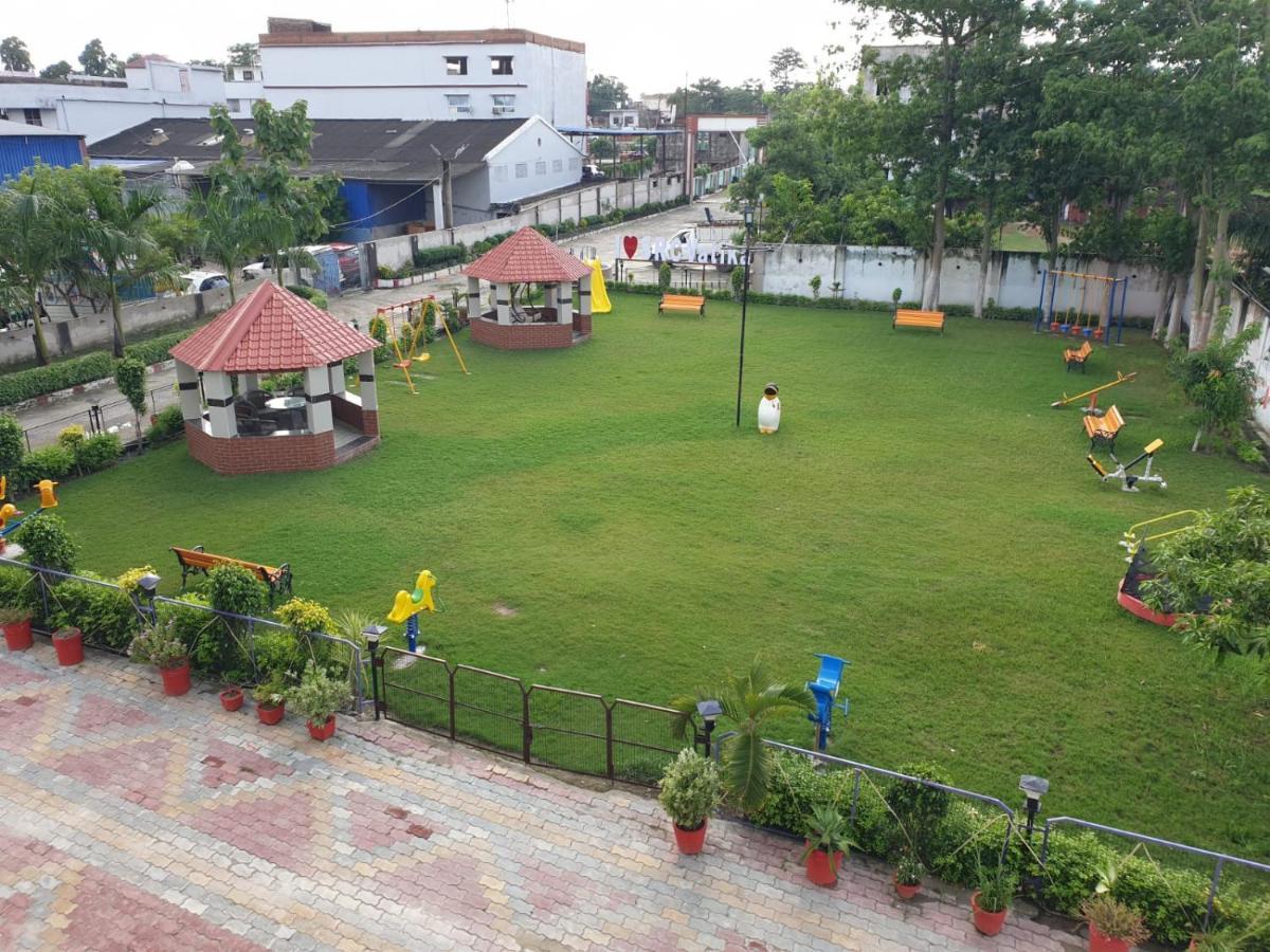 מלון Motihari Shree R.C.Vatika מראה חיצוני תמונה